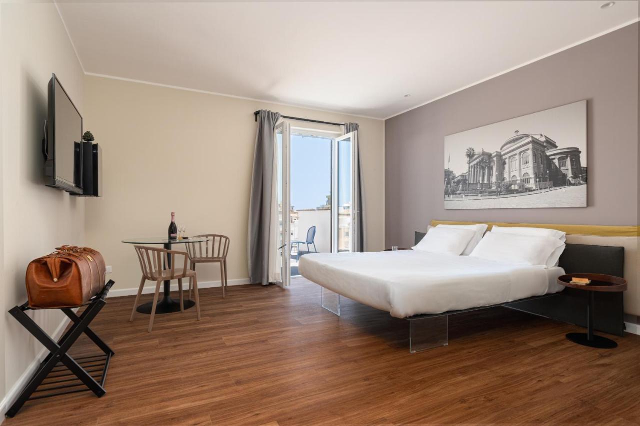 Suite Al Centro Di Palermo Con Terrazza Privata ภายนอก รูปภาพ