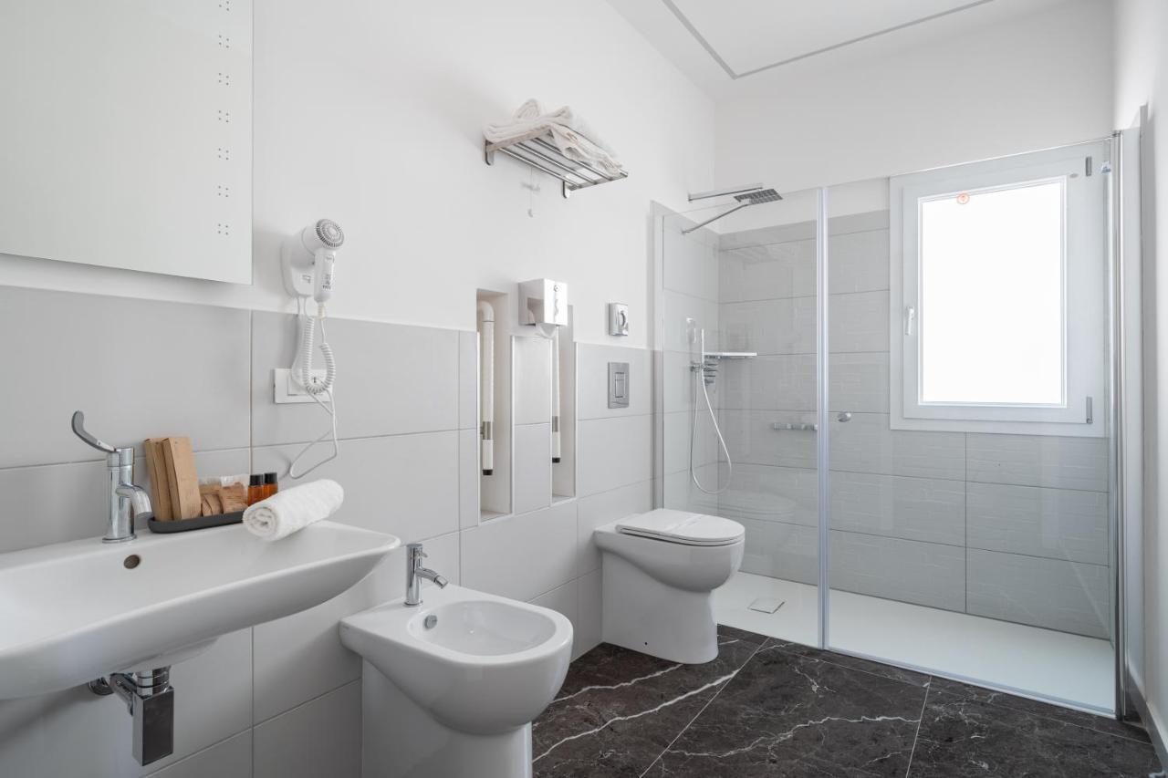 Suite Al Centro Di Palermo Con Terrazza Privata ภายนอก รูปภาพ